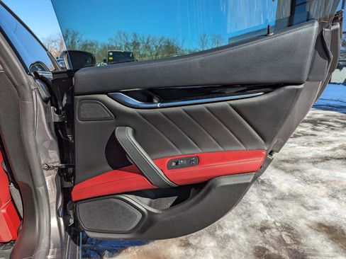 Used 2020 Maserati Ghibli S Q4 image 36