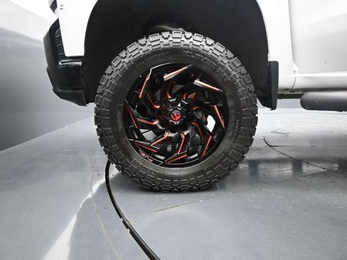 Used 2021 Chevrolet Silverado 1500 LT Trail Boss w/ Convenience Package II AWD/4WD image 29
