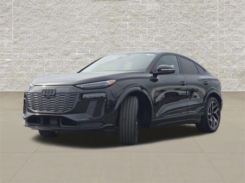 New 2027 Audi SQ6 e-tron Premium Plus AWD/4WD image 3
