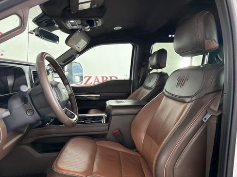 Used 2024 Ford F250 King Ranch image 11