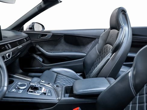 Used 2022 BMW 440i xDrive Convertible w/ Premium Package image 68