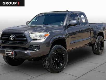 Used 2016 Toyota Tacoma SR w/ SR Convenience Package