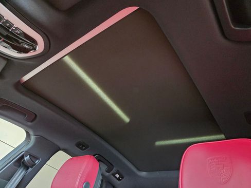 New 2026 Porsche Macan S image 10