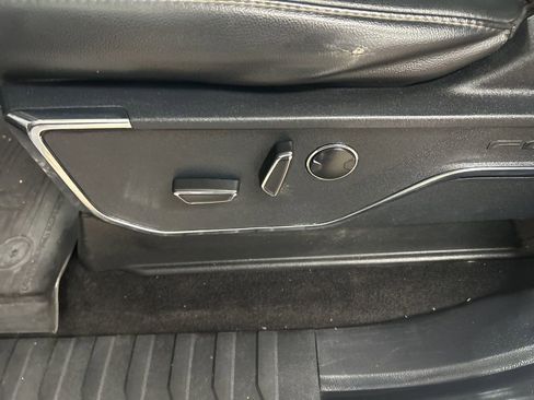 Used 2021 Ford F150 Lariat image 11