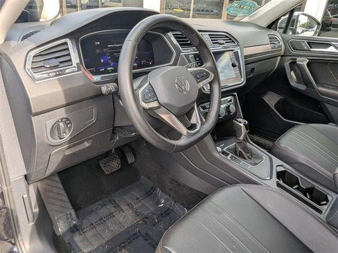 Used 2024 Volkswagen Tiguan Wolfsburg Edition image 13