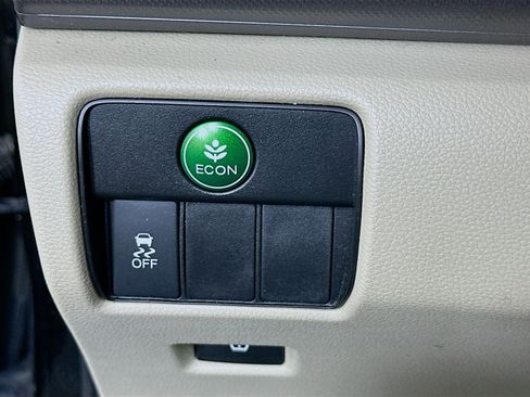Used 2014 Honda Accord LX image 16