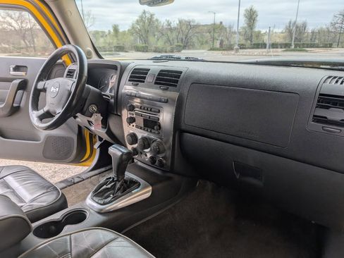 Used 2006 HUMMER H3 Base image 14