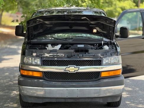 Used 2019 Chevrolet Express 2500 w/ Driver Convenience Package RWD image 24
