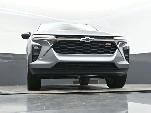 New 2026 Chevrolet Trax RS w/ Driver Confidence Package image 47