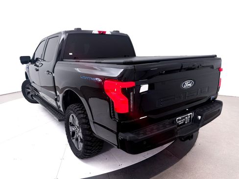 Used 2024 Ford F150 Lightning Flash AWD/4WD image 8