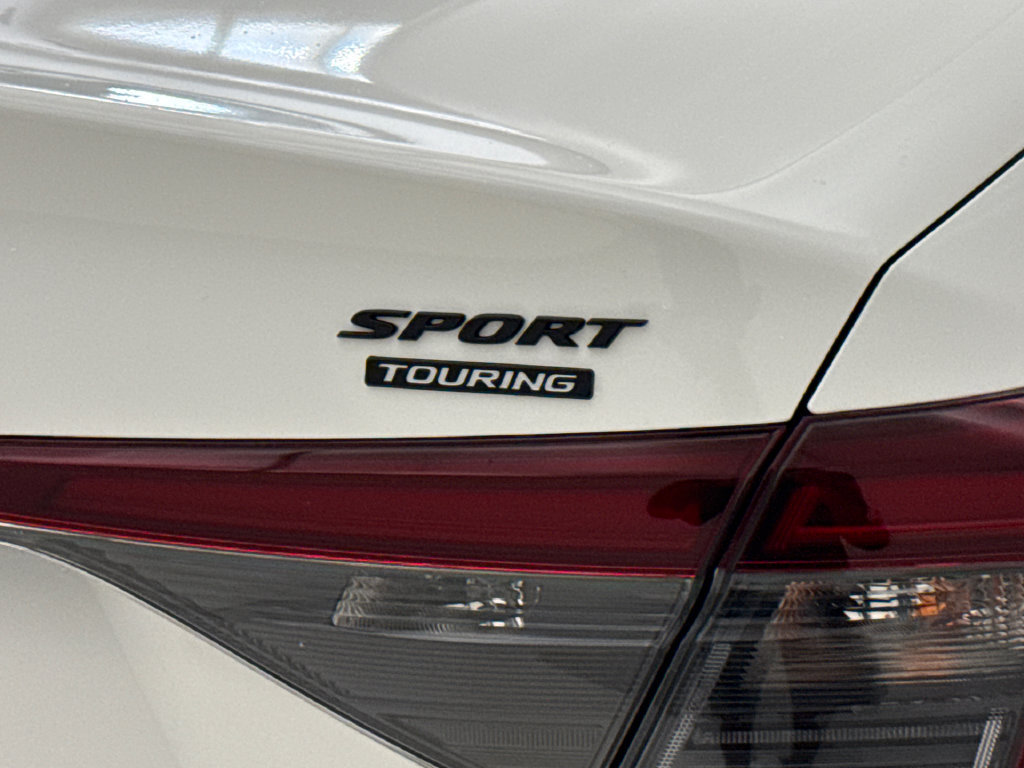 Certified 2026 Honda Civic FWD Hybrid Sedan image 10