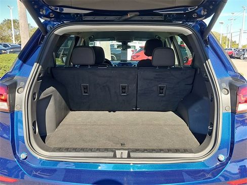 Used 2023 Chevrolet Equinox LT image 7
