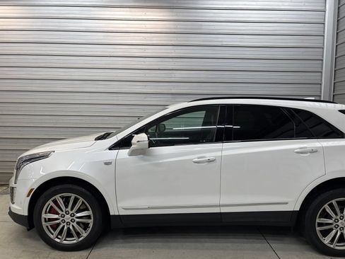 Used 2022 Cadillac XT5 Sportv w/ Technology Package AWD/4WD image 3