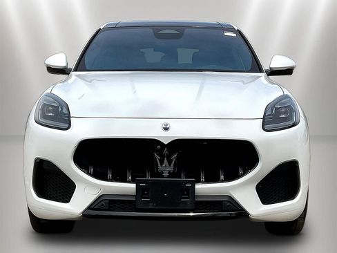 Used 2023 Maserati Grecale Modena AWD/4WD image 2