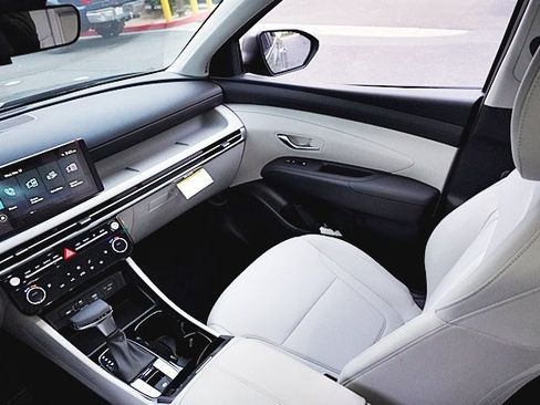 New 2026 Hyundai Tucson SEL image 25