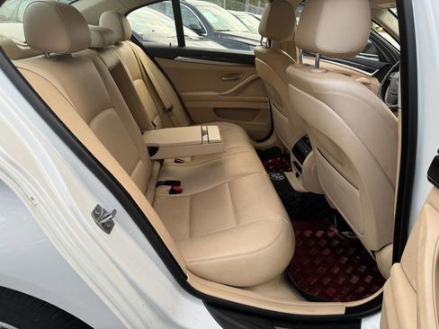 Used 2014 BMW 535d xDrive image 35