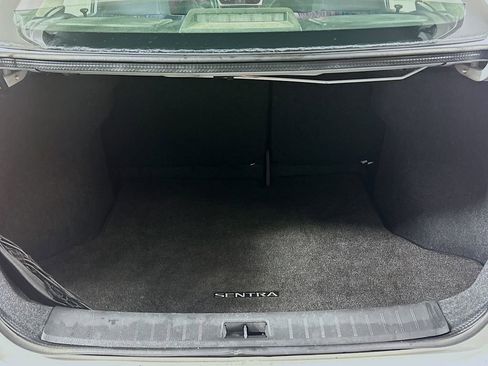 Used 2017 Nissan Sentra SV FWD image 16