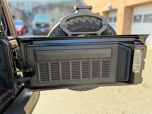 New 2026 Jeep Wrangler Sport AWD/4WD image 27