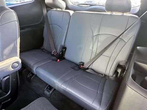 Used 2023 Buick Enclave Essence w/ Experience Buick Package image 10