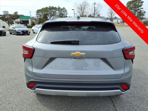 New 2026 Chevrolet Trax LT w/ Driver Confidence Package image 4