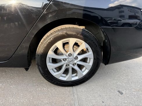 Used 2018 Nissan Sentra SV FWD image 35