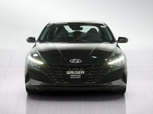 Used 2023 Hyundai Elantra Limited FWD image 8