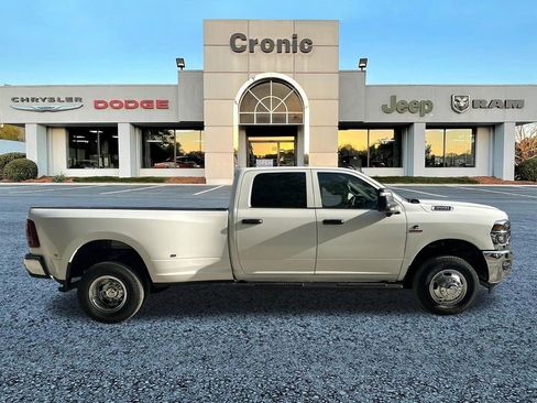 New 2026 RAM 3500 Tradesman AWD/4WD image 2