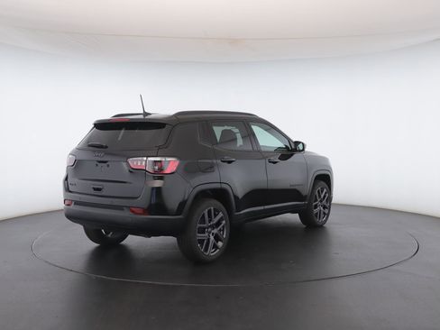 New 2026 Jeep Compass Limited w/ Sun, Sound & Navigation Group image 28