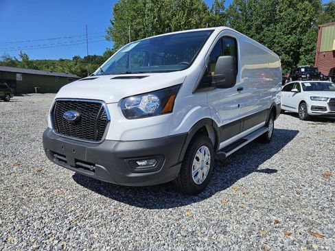 Used 2025 Ford Transit 250 Low Roof w/ Exterior Upgrade Package RWD image 4