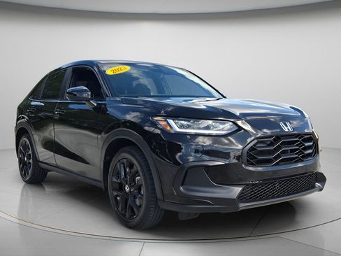 Used 2023 Honda HR-V Sport image 9