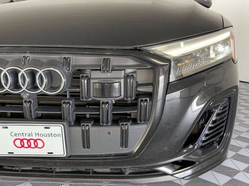 Certified 2025 Audi Q7 3.0T Prestige w/ Prestige Package AWD/4WD image 12
