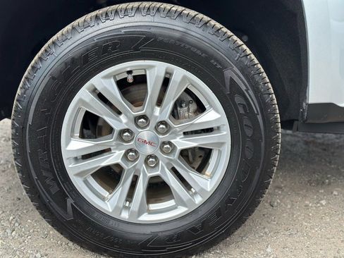 Used 2019 GMC Canyon SLE image 30