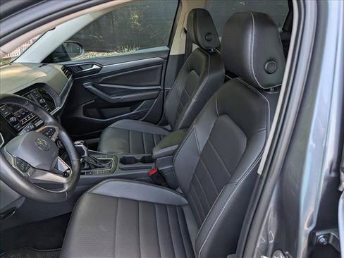Used 2022 Volkswagen Jetta SE FWD image 20