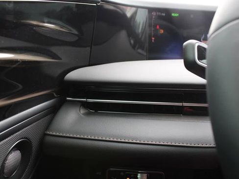 New 2026 Lincoln Nautilus Premier w/ Equipment Group 102A image 39