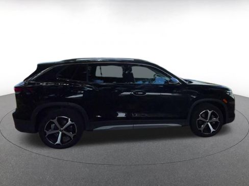 Used 2026 Volkswagen Tiguan SE AWD/4WD image 13