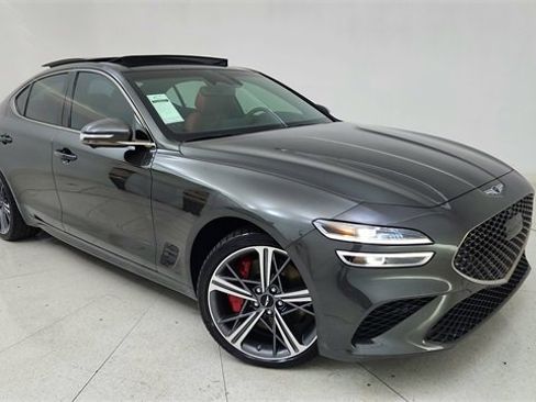 Used 2025 Genesis G70 3.3T Advanced w/ Sport Prestige Package image 1