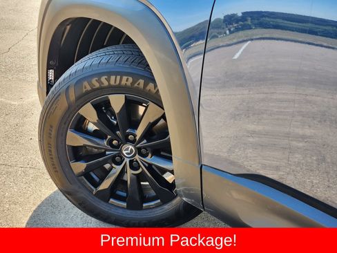Used 2024 MAZDA CX-50 AWD 2.5 S w/ Weather Package image 17