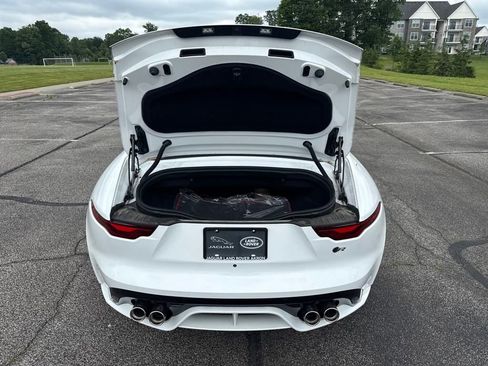New 2024 Jaguar F-TYPE R image 9