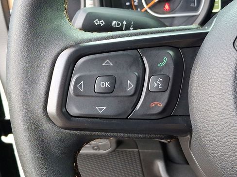 Used 2024 Jeep Wrangler Sport AWD/4WD image 23