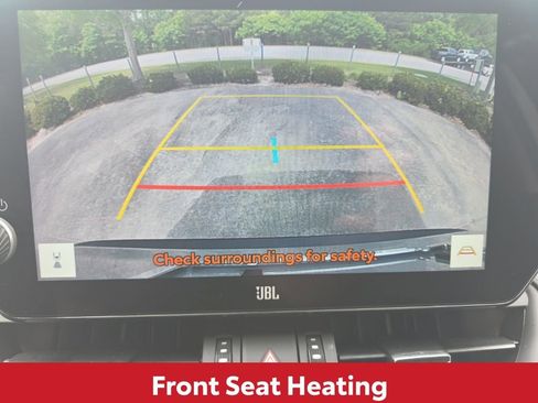 Used 2023 Toyota RAV4 XLE Premium image 31