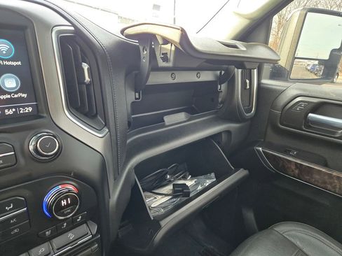 Used 2021 GMC Sierra 2500 Denali w/ Denali Ultimate Package image 13