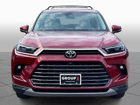 New 2026 Toyota Grand Highlander AWD image 3