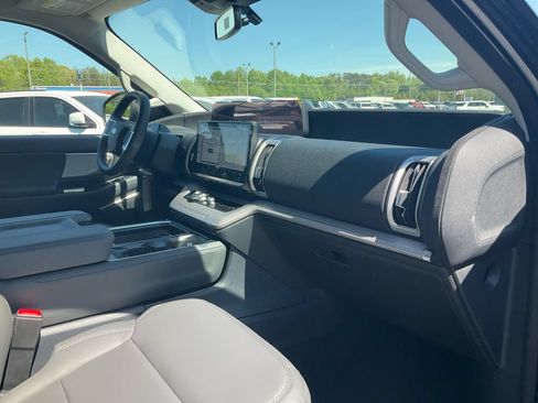 New 2026 Ford Expedition Max Active RWD image 11