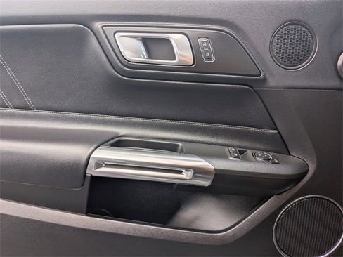 Used 2019 Ford Mustang Premium image 25