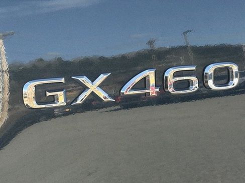 Used 2023 Lexus GX 460 Premium image 12