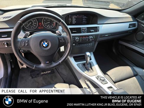 Used 2010 BMW 328i Convertible RWD image 18