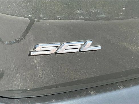 Certified 2023 Ford Edge SEL w/ Convenience Package AWD/4WD image 25