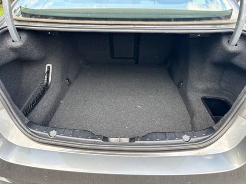 Used 2016 BMW 528i Sedan RWD image 12