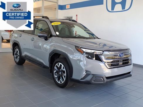 Used 2026 Subaru Forester Premium AWD/4WD image 1