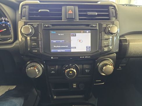 Used 2019 Toyota 4Runner TRD Off-Road Premium image 15